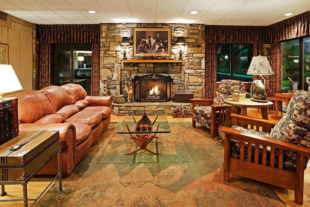 Holiday Inn Asheville East-Blue Ridge Pkwy By Ihg Interior foto