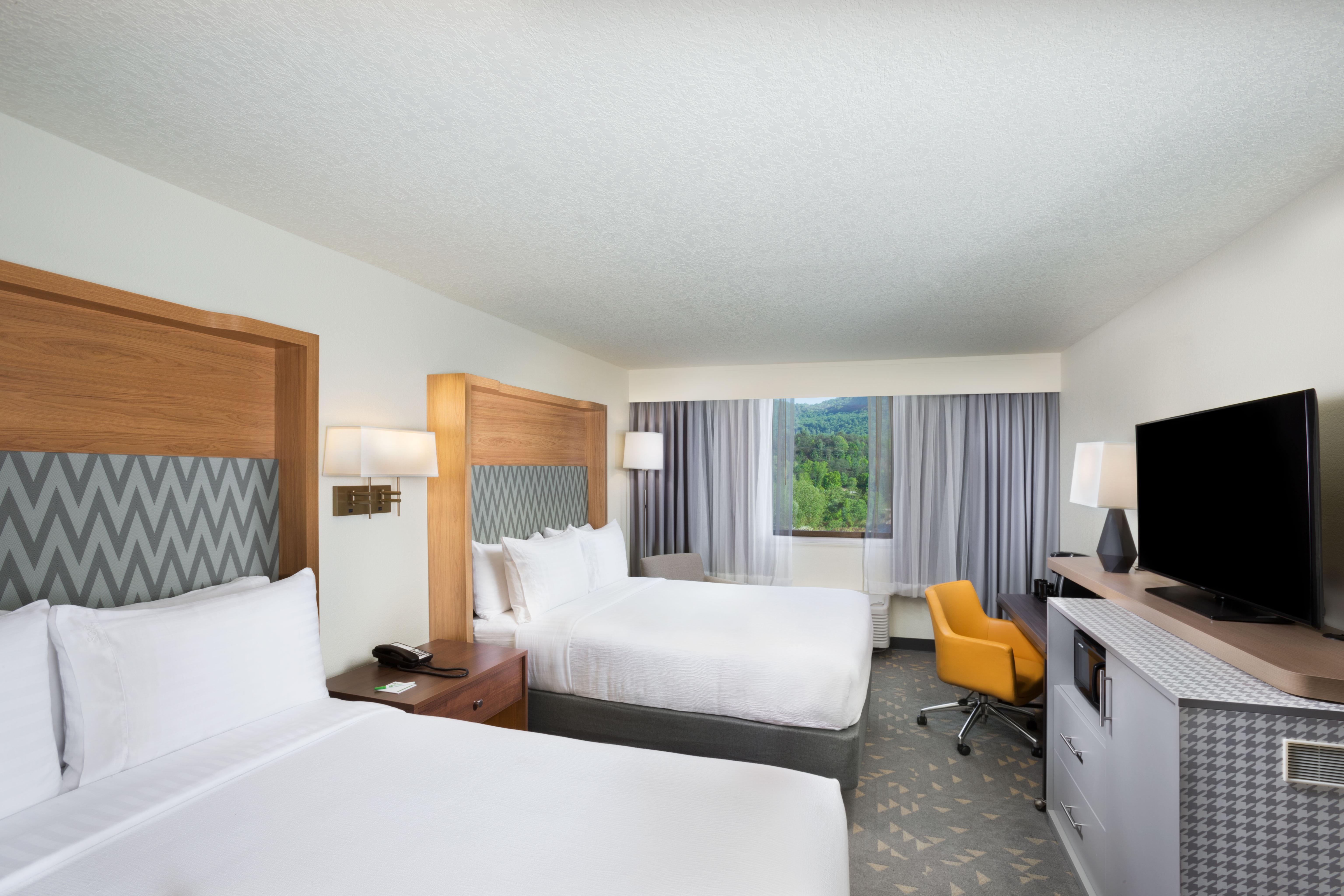 Holiday Inn Asheville East-Blue Ridge Pkwy By Ihg Bagian luar foto