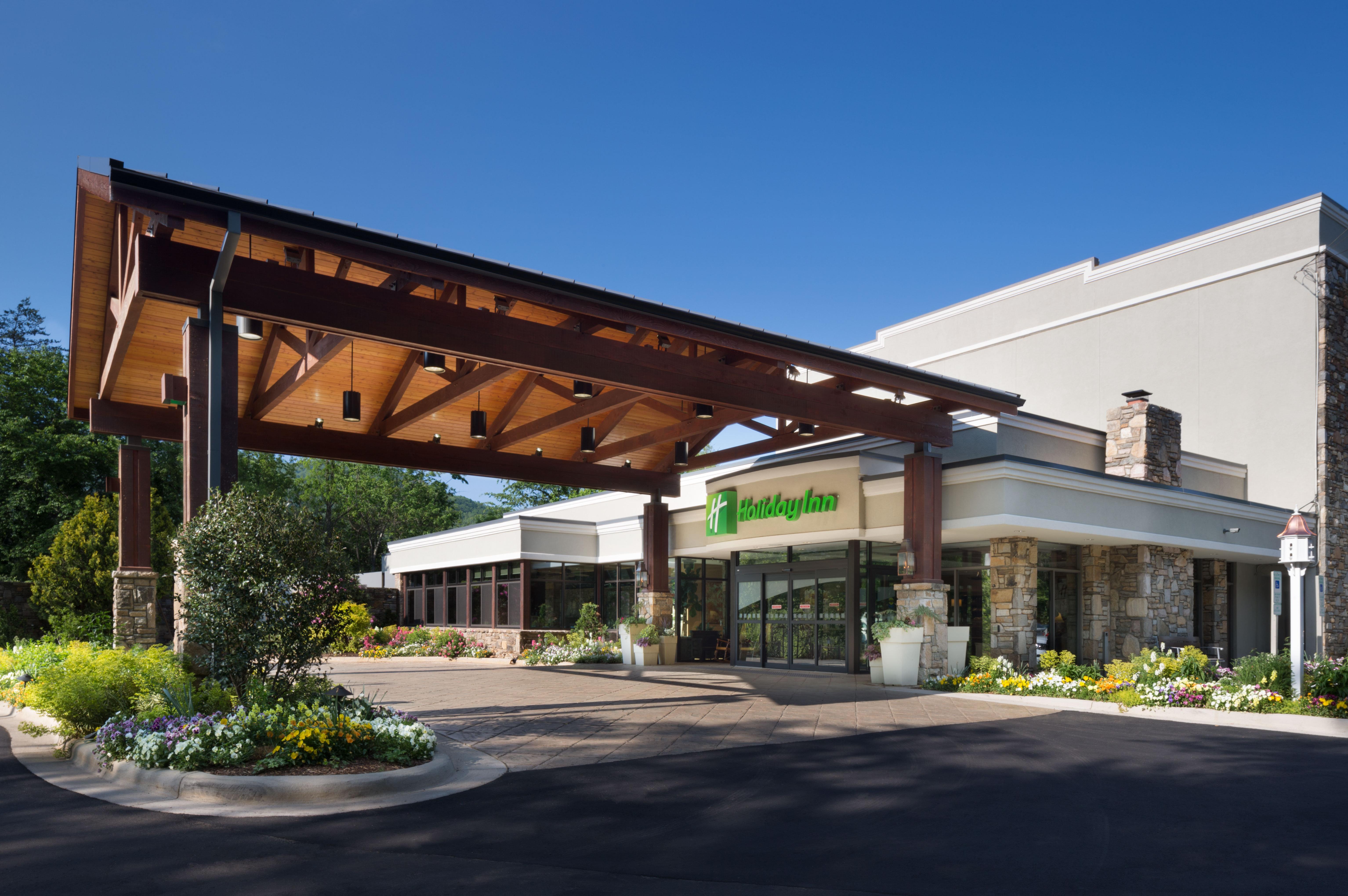 Holiday Inn Asheville East-Blue Ridge Pkwy By Ihg Bagian luar foto