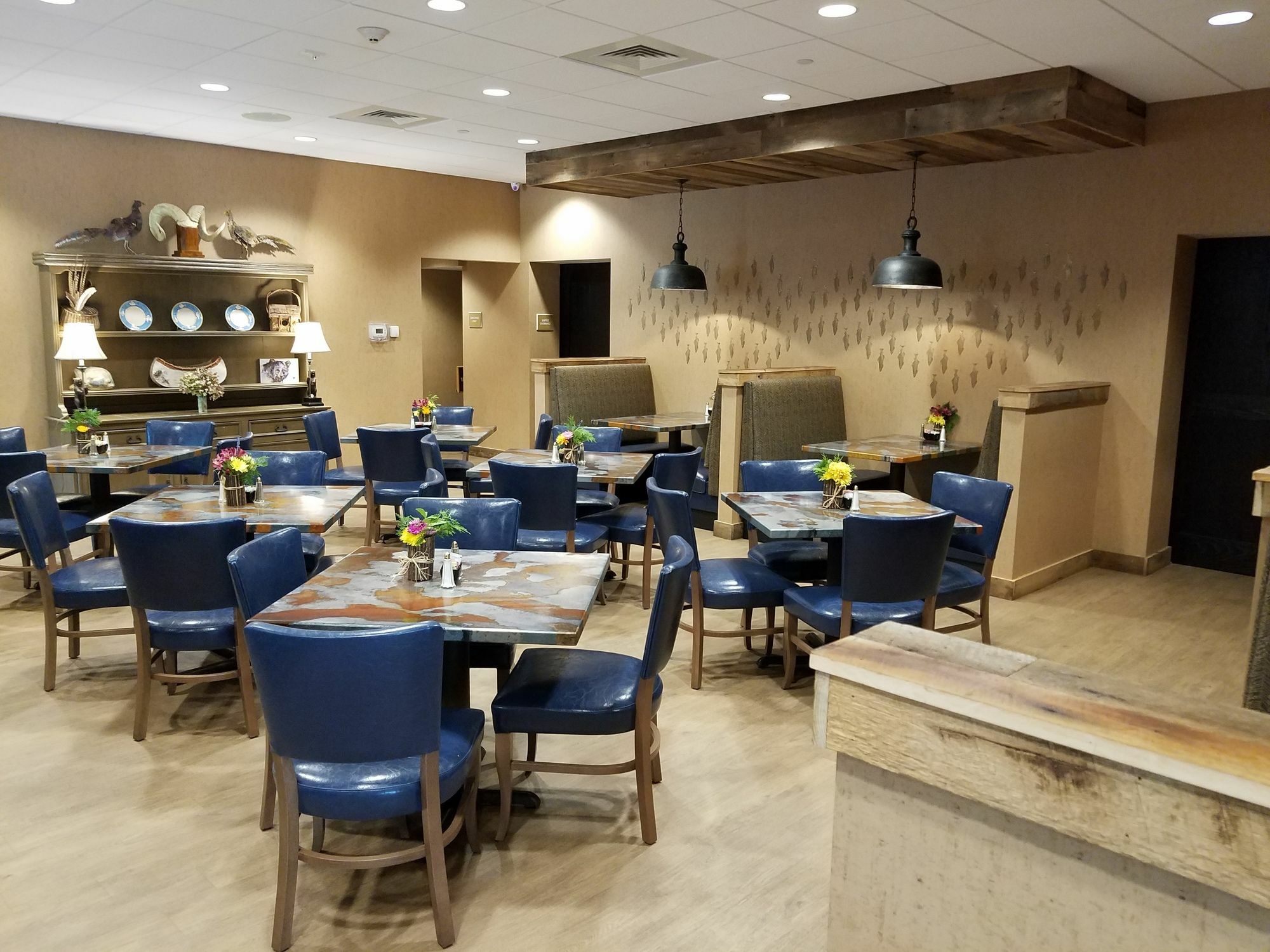 Holiday Inn Asheville East-Blue Ridge Pkwy By Ihg Bagian luar foto