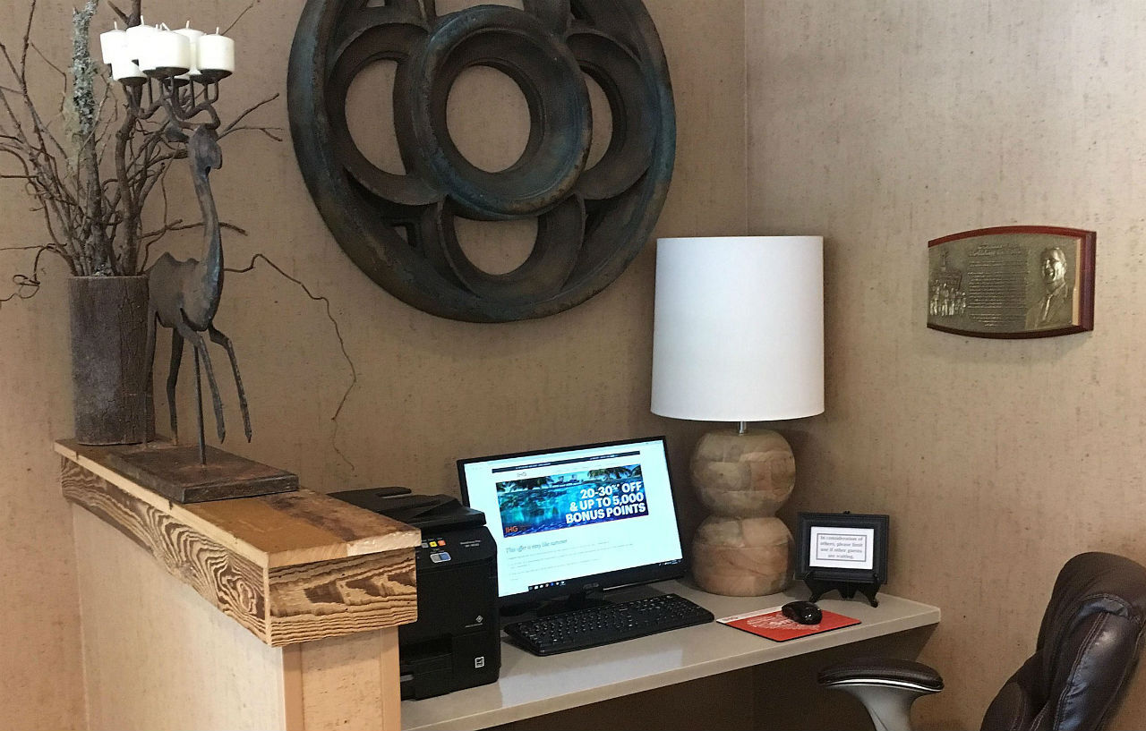 Holiday Inn Asheville East-Blue Ridge Pkwy By Ihg Bagian luar foto
